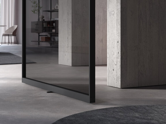 Pivottür S1200 mit mittigen Drehpunkt