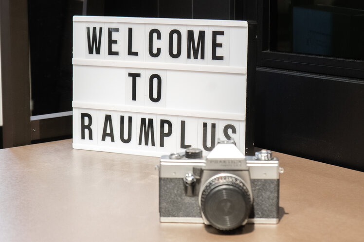 [Translate to English:] Welcome @raumplus - imm Spring Edition 2023